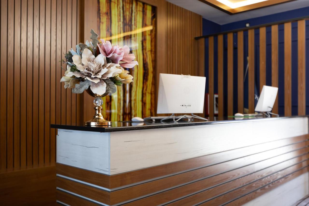 Shahzoda Grand Hotel - "Best Hotel Award Winner" Solnechnyy Bagian luar foto