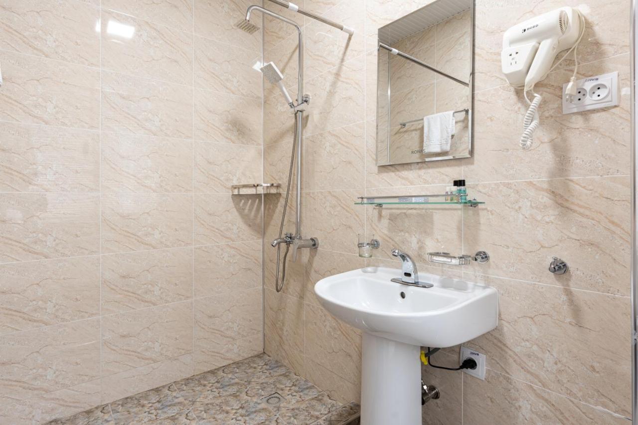 Shahzoda Grand Hotel - "Best Hotel Award Winner" Solnechnyy Bagian luar foto